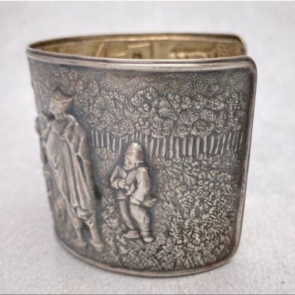 Hans Jensen Denmark Repousee silver plated  cuff - Picture 5 of 11